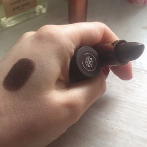 Shea butter luscious lipstick in cocoa